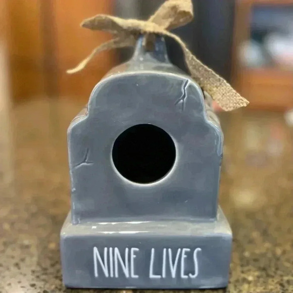 NEW Rae Dunn - NINE LIVES - Tombstone Ceramic Birdhouse / Home Decor - So Fun! - Picture 9 of 9